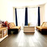 Geraeumige Im Herzen Kassels Kassel